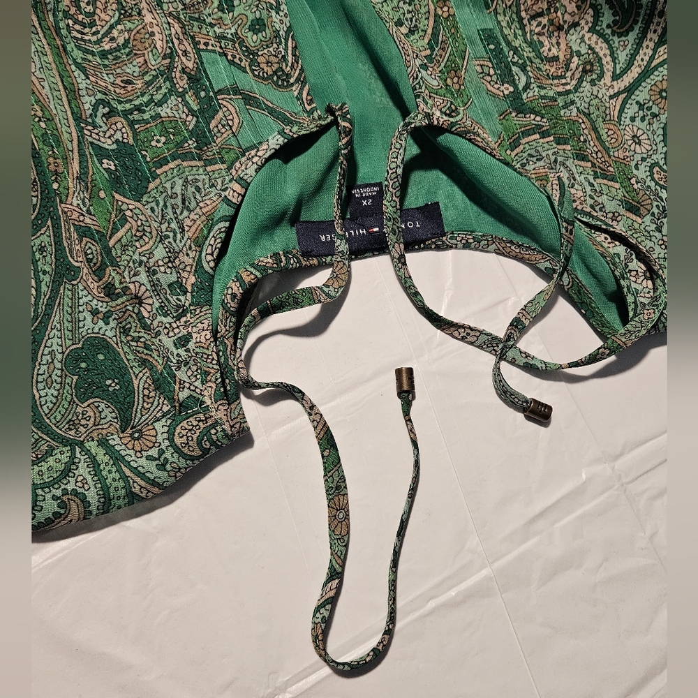 Tommy Hilfiger Pintuck Pleat Paisley Blouse Size 2X - Picture 14 of 15